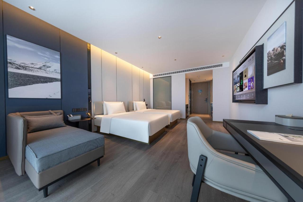 Khách sạn Atour Capital Airport New International Exhibition Center 4*